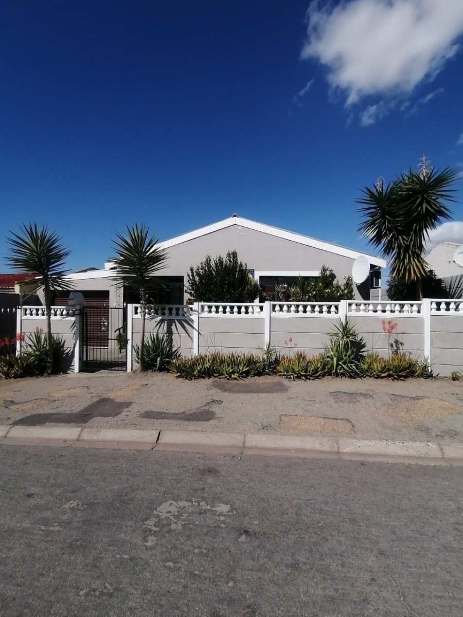 3 Bedroom Property for Sale in Piketberg Western Cape